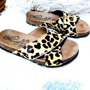 Naughty Monkey Leppard print sandels size 7